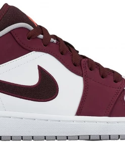 Jordan 1 Low Bordeaux