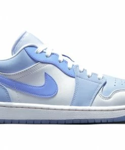 Air Jordan 1 Low SE 'Mighty Swooshers'