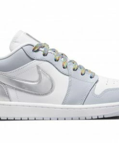 Jordan 1 Low SE Tear Away Silver